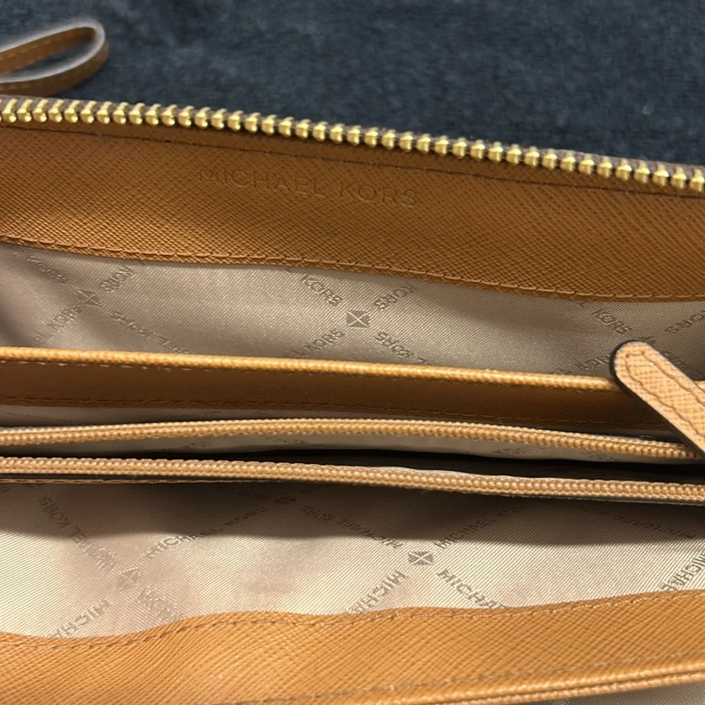 Michael Kors Brown Logo Wristlet - Picture 6 of 8